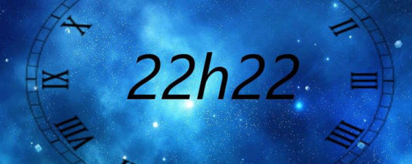 heure miroir 22h22
